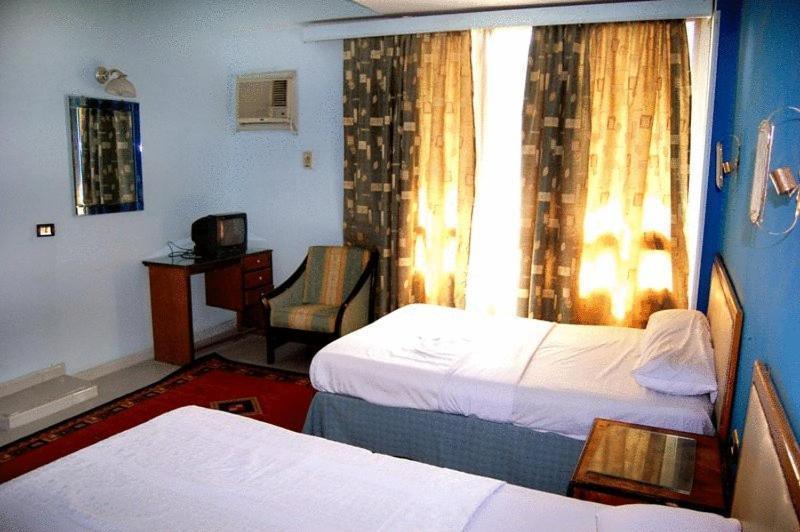 Nile Zamalek Hotel Giza Exterior photo